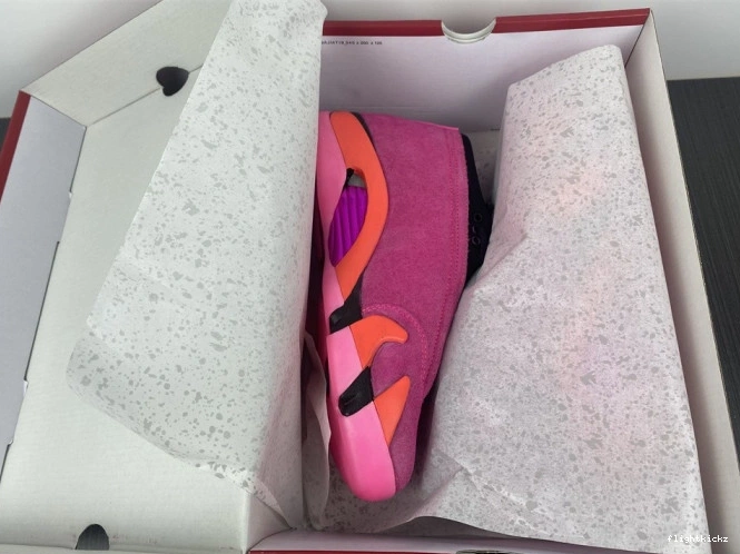 Pink Jordan Shocking DH4121-600 (W) Low 14 Retro 0820